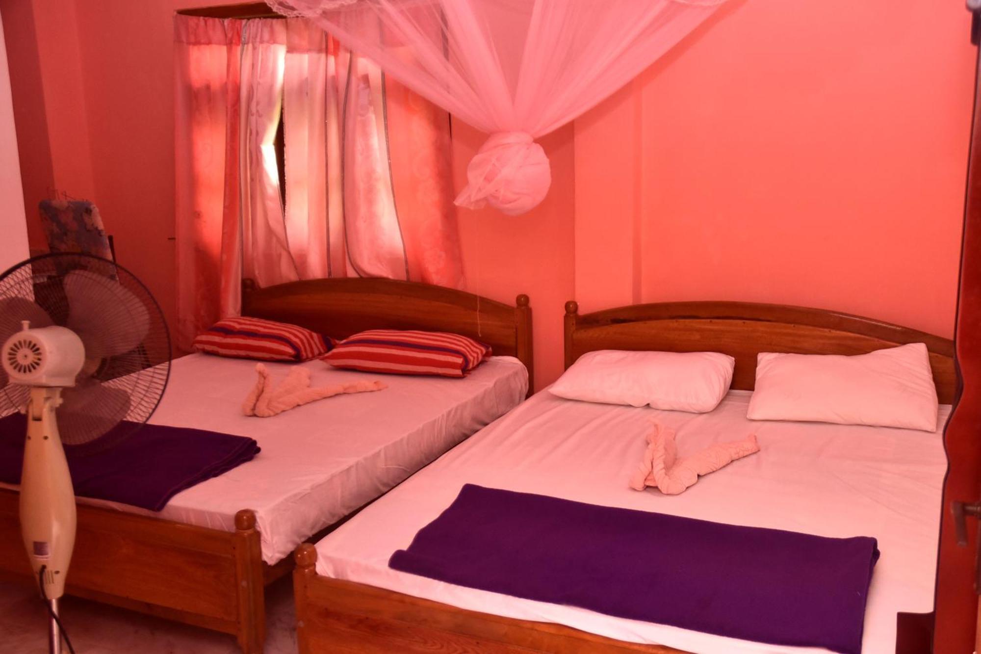 Little Heaven Guest Hotell Ella Exteriör bild